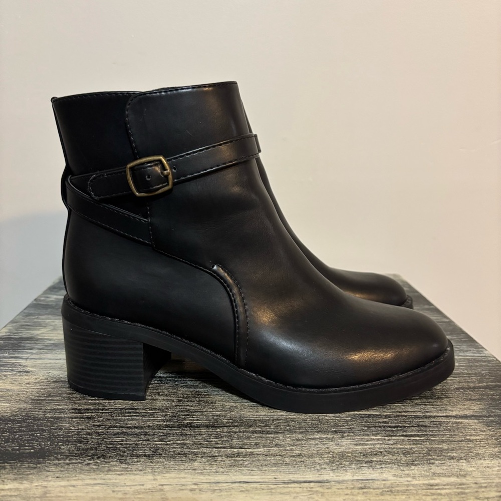 LOFT Black Ankle Booties with Buckle Detail | Womens Size 7 1/2